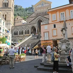 La Piazzetta Gasthof Amalfi