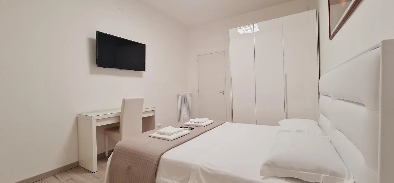Farah'S House Hotel Padova Gæstehus
