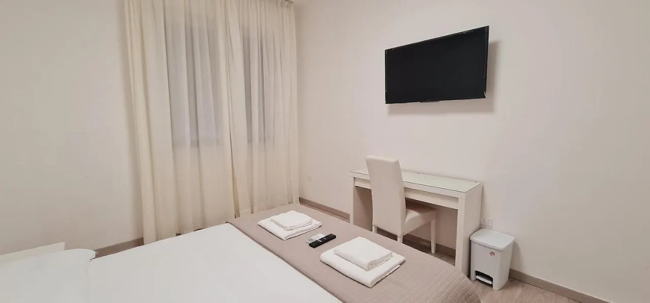 Farah'S House Hotel Padova 0*,